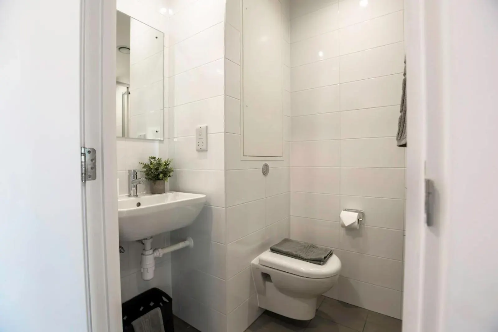 The Valentine In London Apartment Ilford